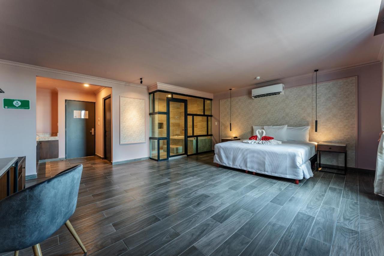 Hotel Mid Project Mérida Buitenkant foto