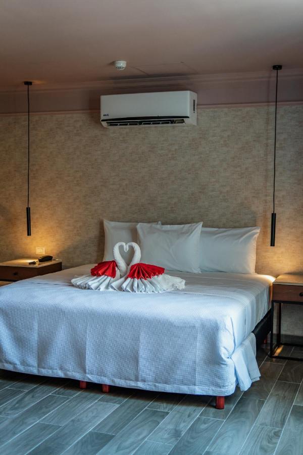 Hotel Mid Project Mérida Buitenkant foto